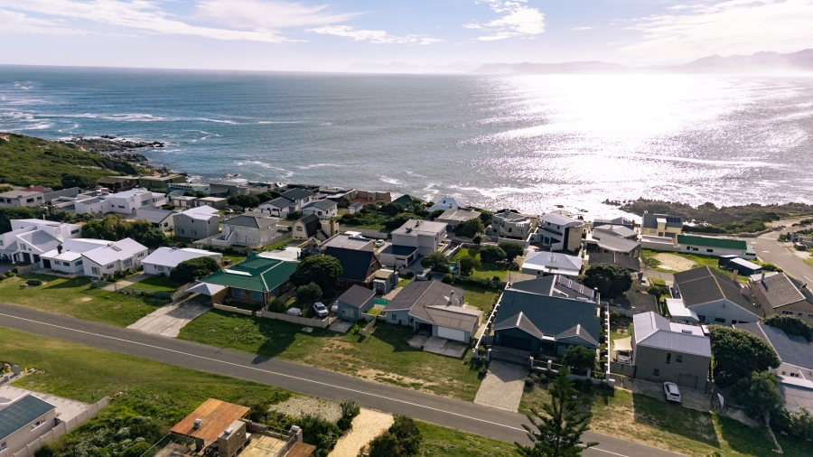 3 Bedroom Property for Sale in De Kelders Western Cape